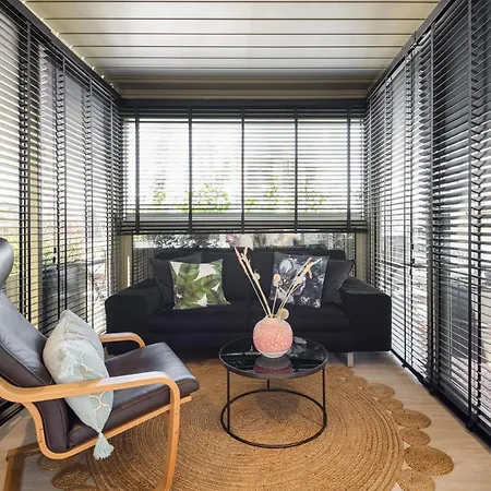 Apartment The Koi Apartment, #feelslikehome *