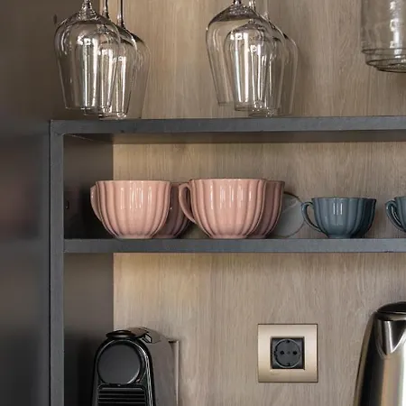 The Koi Apartment, #feelslikehome Apartment